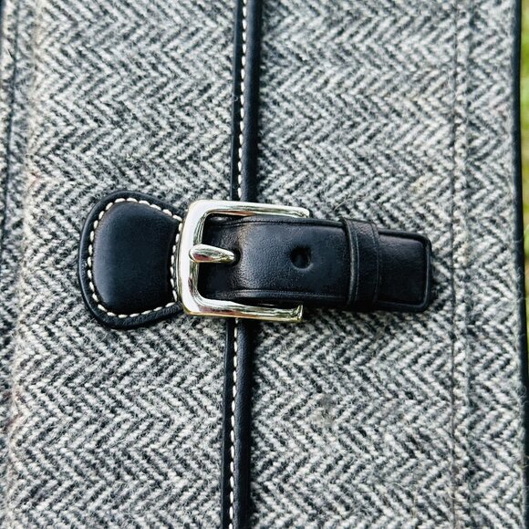 Vintage Coach Coach Herringbone Woolen Tweed Clutch Wristlet Black and White - Picture 16 of 16